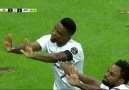 Eto'o dan örnek davranış.