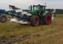 Fendt 930 Ploughing with 3 Furrow Front and 5 Furrow Rear
