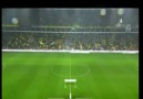 Fenerbahçelilerden Muhteşem 3D Koreografi :))