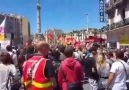 Fransa'da işçi sınıfı sokakları Enternasyonal ile inletiyor