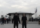 'F'uck İllüminati kamera arkası. :D