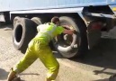 Funny Videos - The fastest tire change youve ever seen