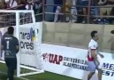 Futsalın Ronaldinhosu Falcaonun attığı muhteşem gol.