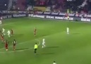 Galatasaray'ın son dakika golünde hakemin ayağına dikkat !