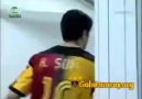 Hakan Şükür'ün Hayatında İlk Ve Son Kırmızı KartI :(