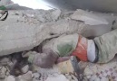 Halep'teki Rusların hain saldırılarından kurtulan Suriyeli çocuk!
