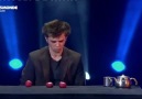 Hand Magic Performance by Yann Frisch