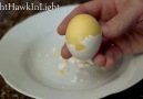 Haşladığınız yumurtanın akının ve sarısının içeride karışmasın...
