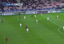 Hatem Ben Arfa nearly scoring an unbelievable solo-goal....