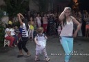 Haydi dansa kaldır beni dansa