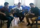 Hayirlisiyla gitar kursumuza basladik kaldigimiz yerden devam