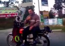 Hayvan gibi şey yapan motorcu :)