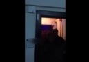 HDP Eş Genel Başkanı Figen Yüksekdağ'ın kapısını böyle kırdıla...