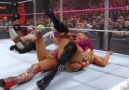Hell IN A Cell 2016 : Sasha Banks vs Charlotte