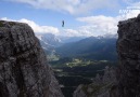 Highlining without a Harnes