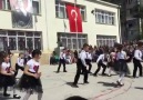 Hilal Öztürk - Prensesim arkadaşlarıyla 23 Nisan...