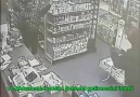Hırsızlık için girdiği mağazadan müslüman olarak çıktı