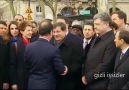 Hollande Başbakan Ahmet Davutoğlu'nu niye öpmedi