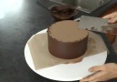 How to ganache a cake with SUPER sharp edges!