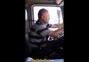 Hunharca Gülen Tır Şoförü