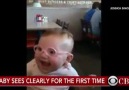 İlk defa net görmeye başlayan çocuğun yüz ifadesi