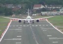 Impressive Qatar Airways Boeing 787 Dreamliner Display