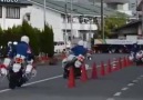 Incredible Synchronised Motorcycle Cops