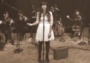 Indila - Dernière danse acoustique..