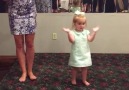 İrlanda Dansı Yapan 2 Yaşındaki Prenses