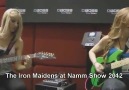 Iron Maiden Şarkısı Çalan Seksi Kızlar