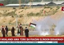 İsrail askeri Türk bayrağı taşıyan genci vurdu
