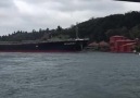 İstanbul Boğazında gemi yalıya girdi
