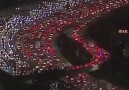 İstanbuldaki trafik çilesi değil Los Angelesta iş çıkış saati .