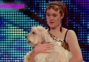 İzleyenleri Büyüleyen Dansçı Köpek
