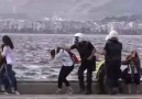 İzmir'de polis vahşeti