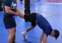 Jiu Jitsu Breakdown - So many counters to the single leg Facebook