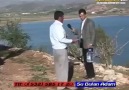 Kaç Yıl Oldu - Elindeki çubukla su bulduğunu iddia eden...