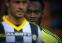 Kart görünce donup kalan Essien