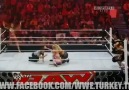 Kelly Kelly & Eve Torres vs Beth Phoenix & Natalya - [05.12.2011]