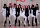 Kızların mükemmel pantalon dansı... :)