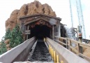 Knott's Berry Farm's Log Ride