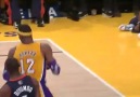 Kobe Alley-Oop to Howard