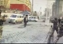Komünist Çin Polisi  Doğu Türkistanlı Müslüman Genci Vahşice K...