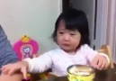 Koreli küçük kıza annesinden acımasız şaka