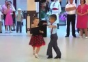 Küçük Sevimli Dansçılar