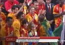 Kupa işte böyle kalktı.. ŞAMPİYON GALATASARAY !