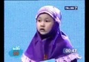 Kur'an okuyan 5 yaşındaki kız hayran bırakıyor
