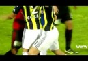 Kuyt, Egemene yaslıyor :D