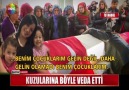 KUZULARINI İKİ ELİNDE İKİ EMZİKLE UĞURLADI!