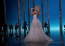 Lady Gaga - Sound of Music Tribute Performance (Live at Oscars)